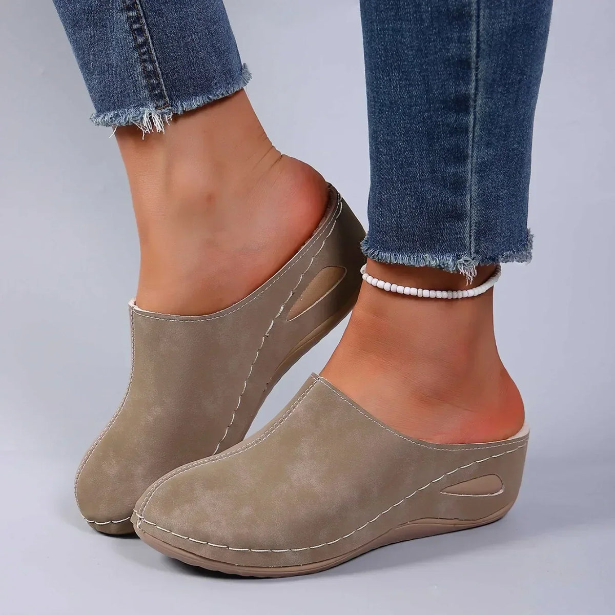 Carolina - Fleece-Lined Wedge Mules