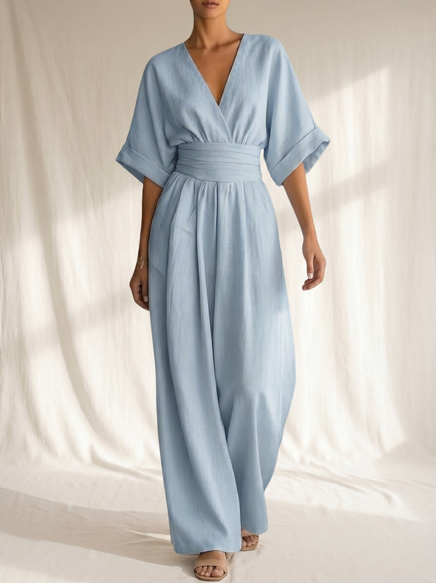 Savannah - Elegant Jumpsuit with V-Neck and High Waist
