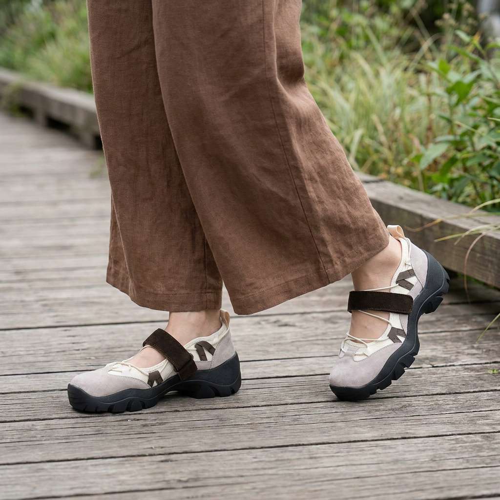 Vera - Comfort Loafer with Easy Strap